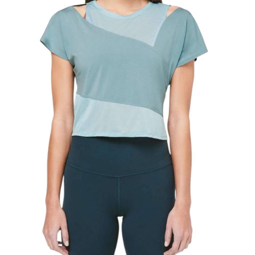 Lululemon No Inhibitions Tee in Cloud Blue, women's size 4, new without tags.